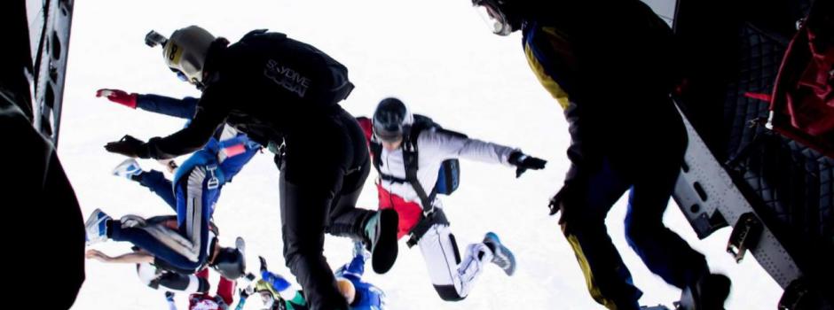 Cupa Mondiala de Parasutism parasutism, aventura, adrenalina, scoala, parapanta, Mures